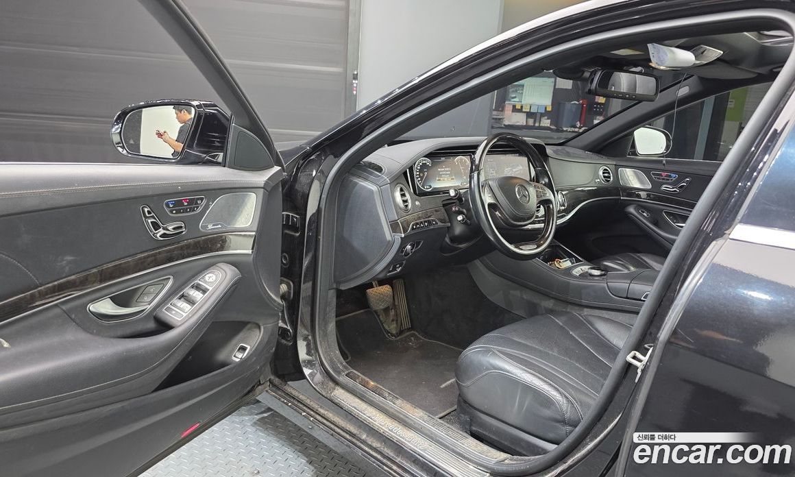 Mercedes-Benz S-Class W222 фото 10