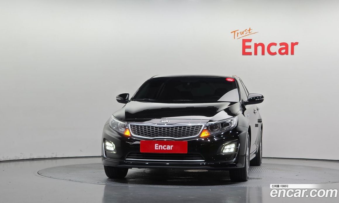 Kia K5 Hybrid фото 3