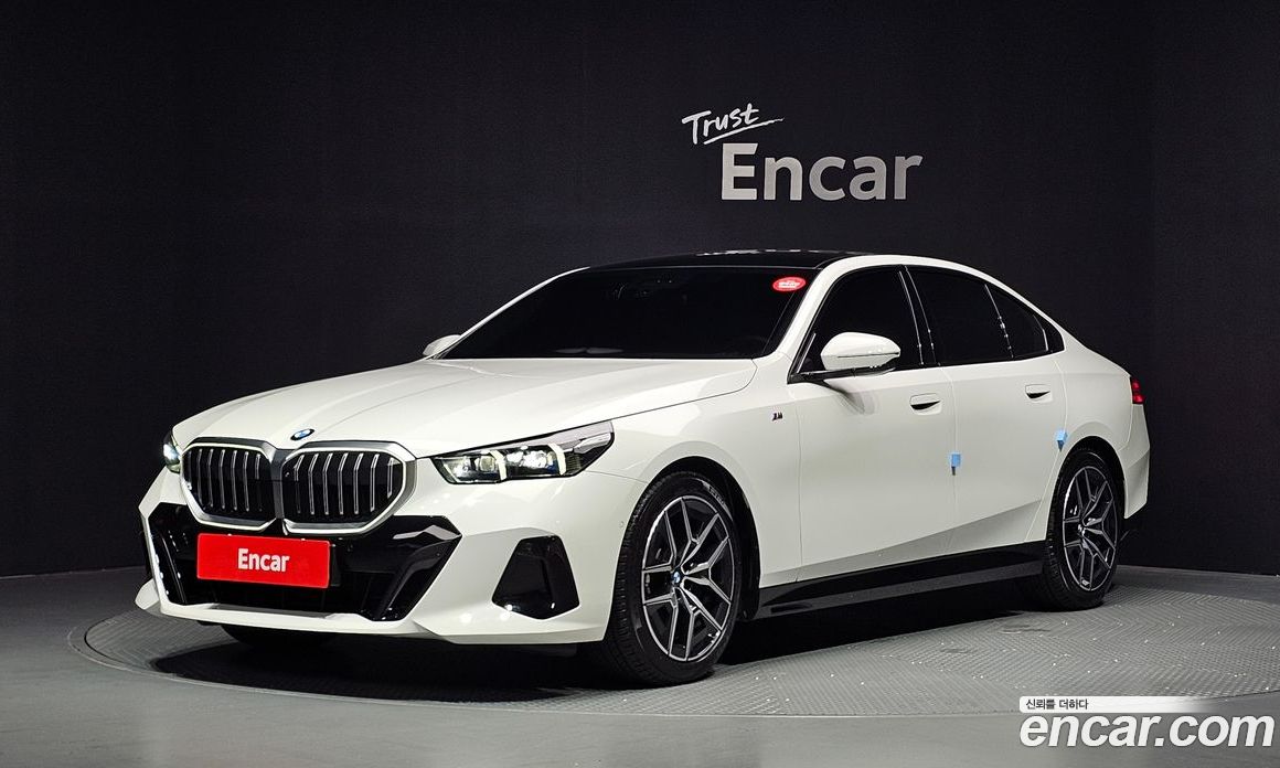 BMW 5-Series (G60)