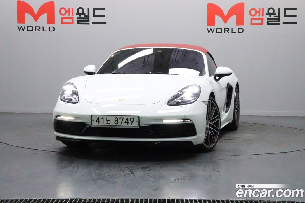 Porsche 718 Boxster фото 3