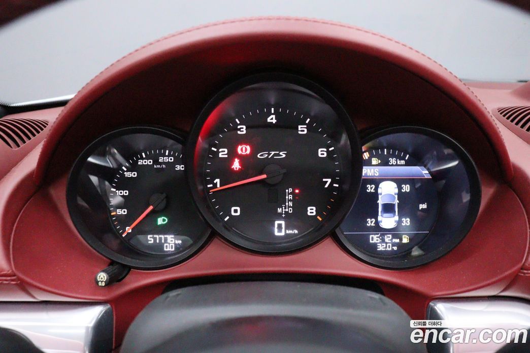 Porsche 718 Boxster фото 9