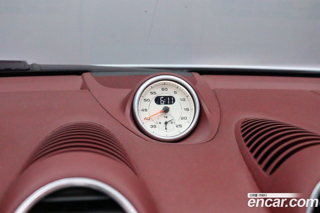 Porsche 718 Boxster фото 13