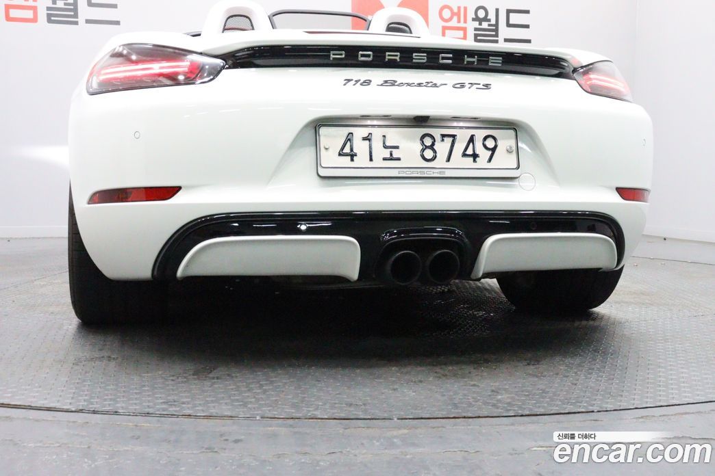Porsche 718 Boxster фото 17