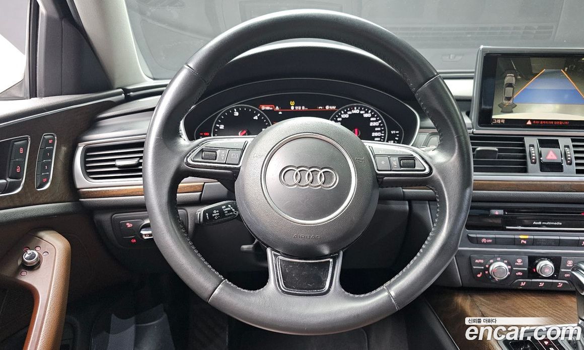 Audi A6 (C7) фото 13