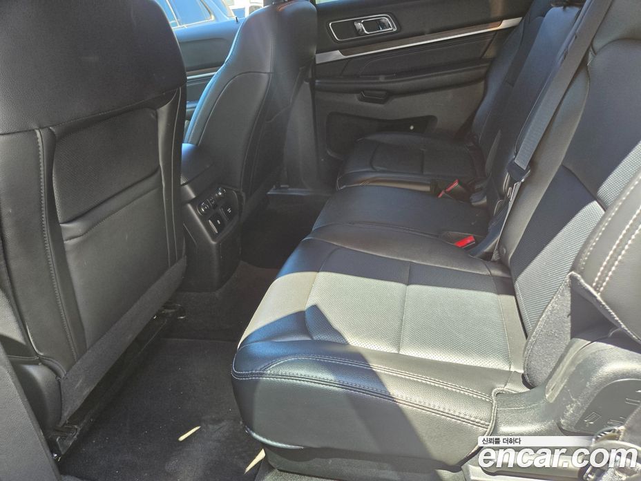 Ford Explorer 5th Gen фото 16