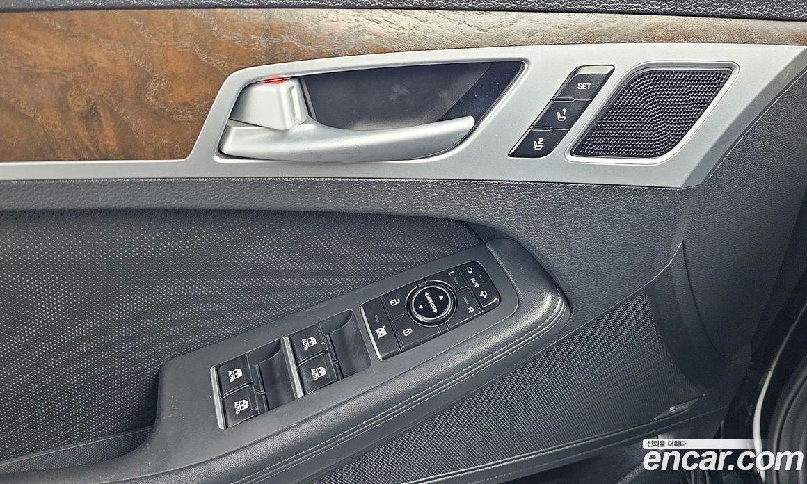 Hyundai Genesis (DH) фото 20