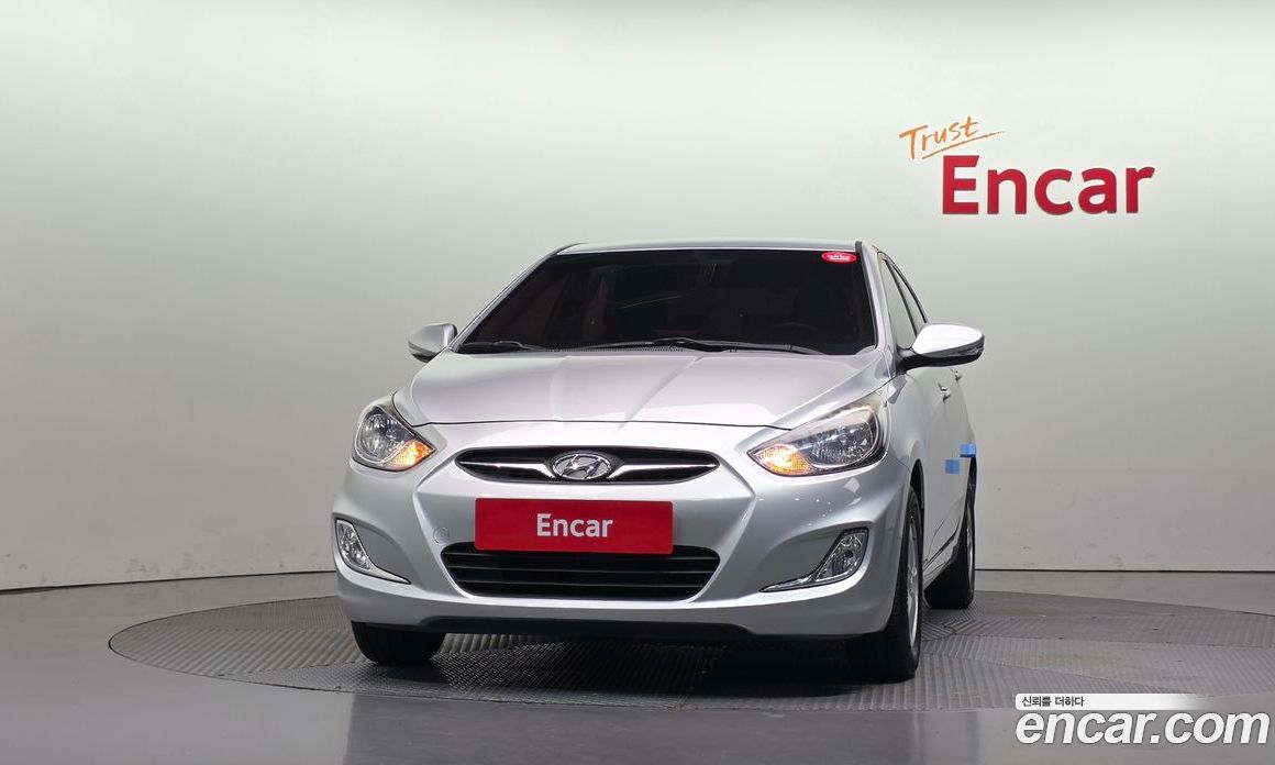 Hyundai Accent (New Type) фото 3