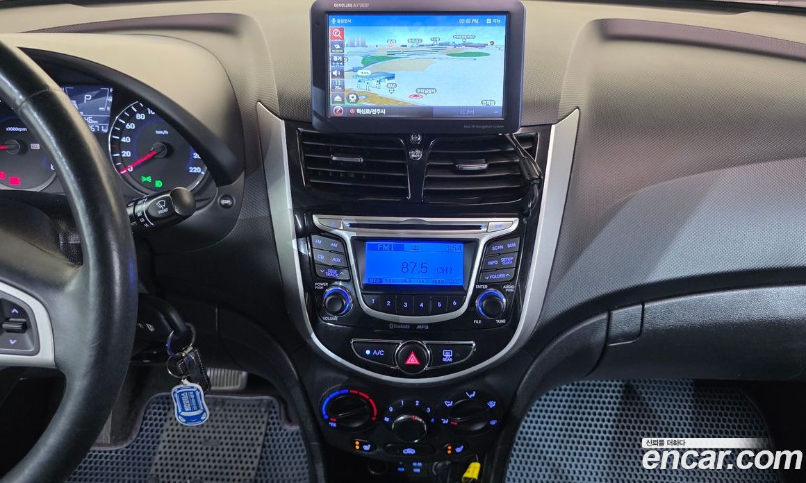 Hyundai Accent (New Type) фото 16