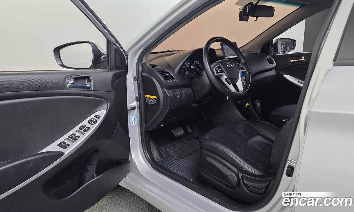 Hyundai Accent (New Type) фото 26