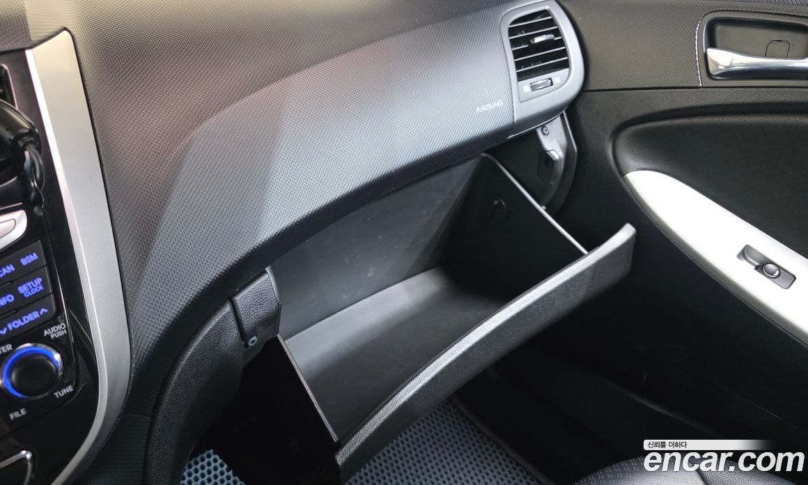 Hyundai Accent (New Type) фото 27