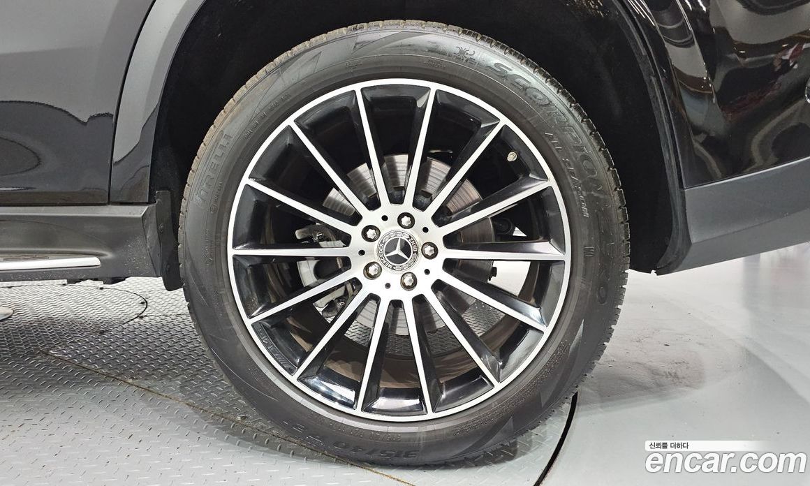 Mercedes-Benz GLE-Class W167 фото 21