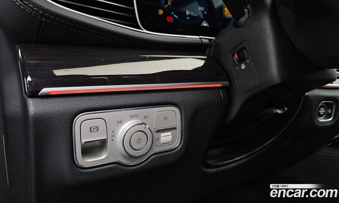 Mercedes-Benz GLE-Class W167 фото 30