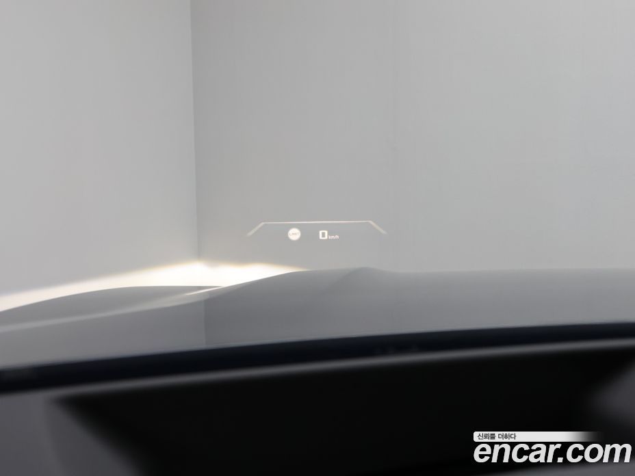 BMW X7 (G07) фото 12