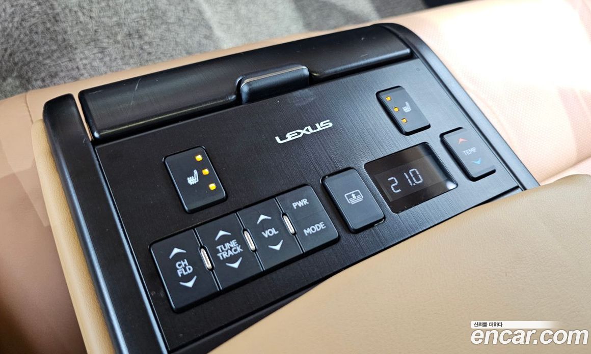 Lexus ES300h 7th Gen фото 31