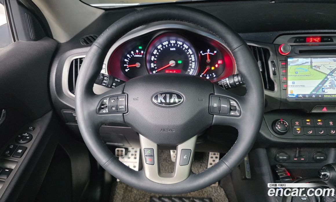 Kia Sportage 3rd Gen Restyling фото 13