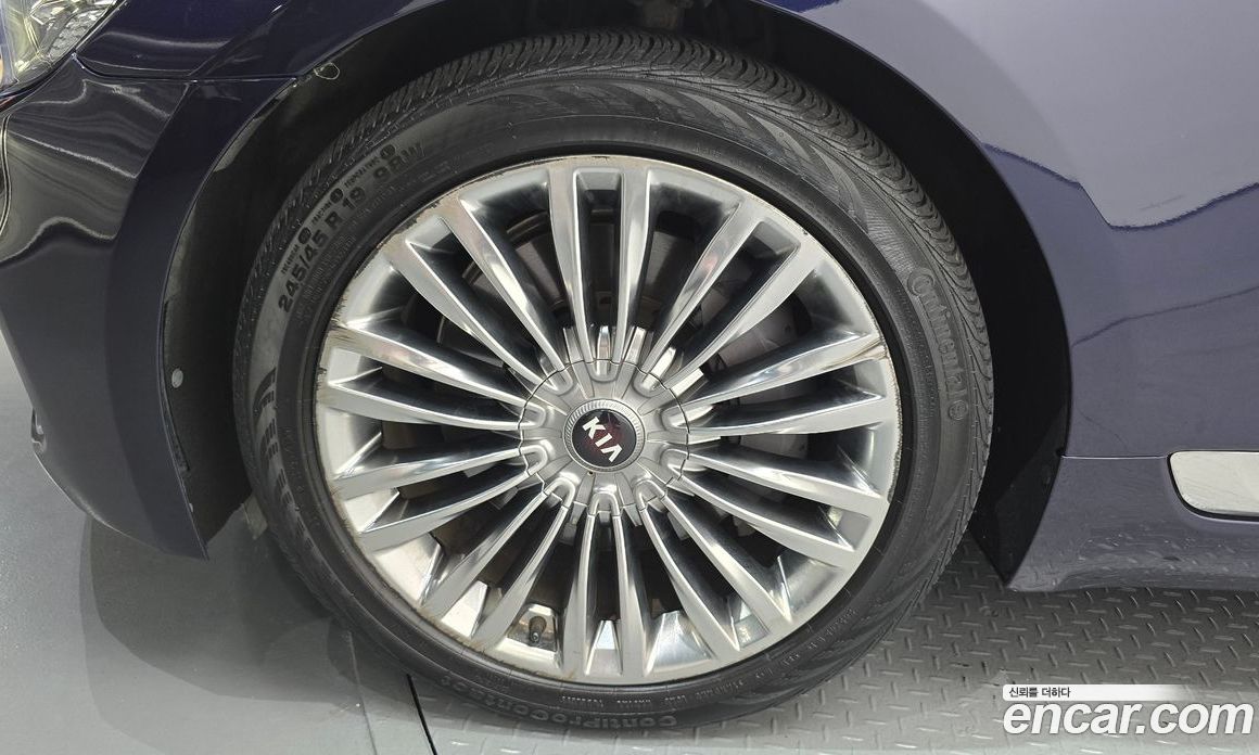 Kia K9 2nd Gen фото 5