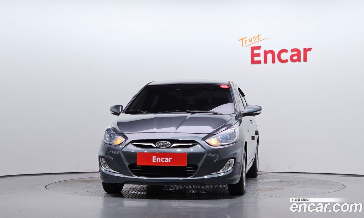 Hyundai Accent (New Type) фото 3