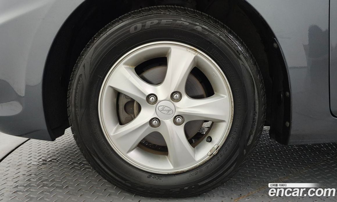 Hyundai Accent (New Type) фото 5