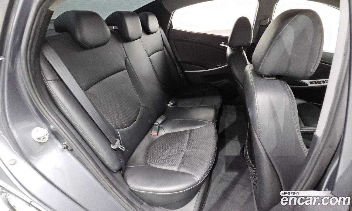 Hyundai Accent (New Type) фото 11