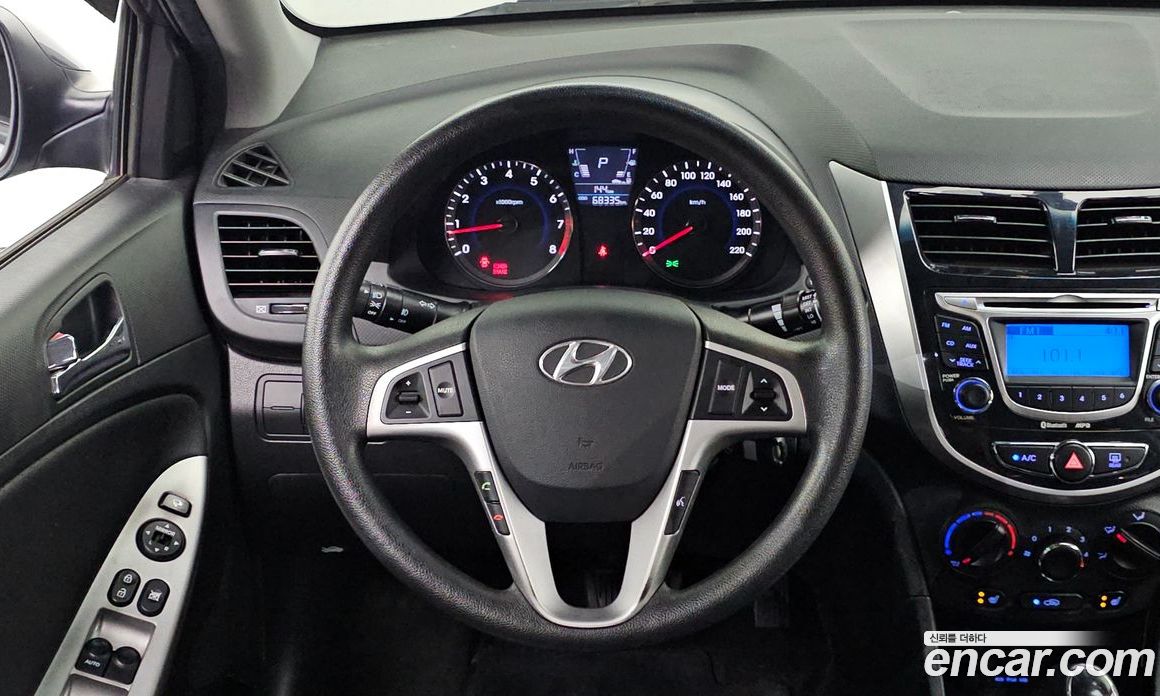 Hyundai Accent (New Type) фото 13