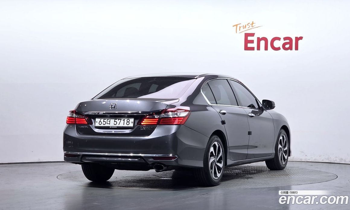 Honda All New Accord фото 2