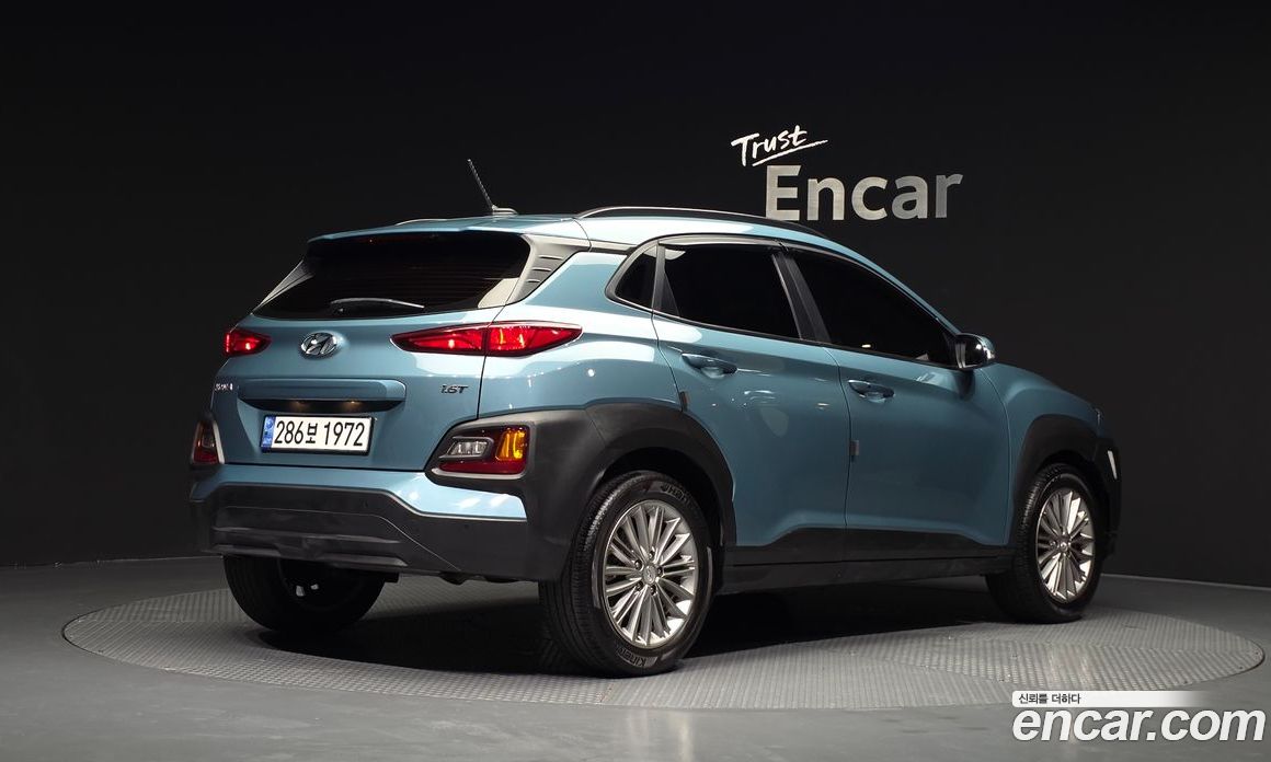 Hyundai Kona фото 2