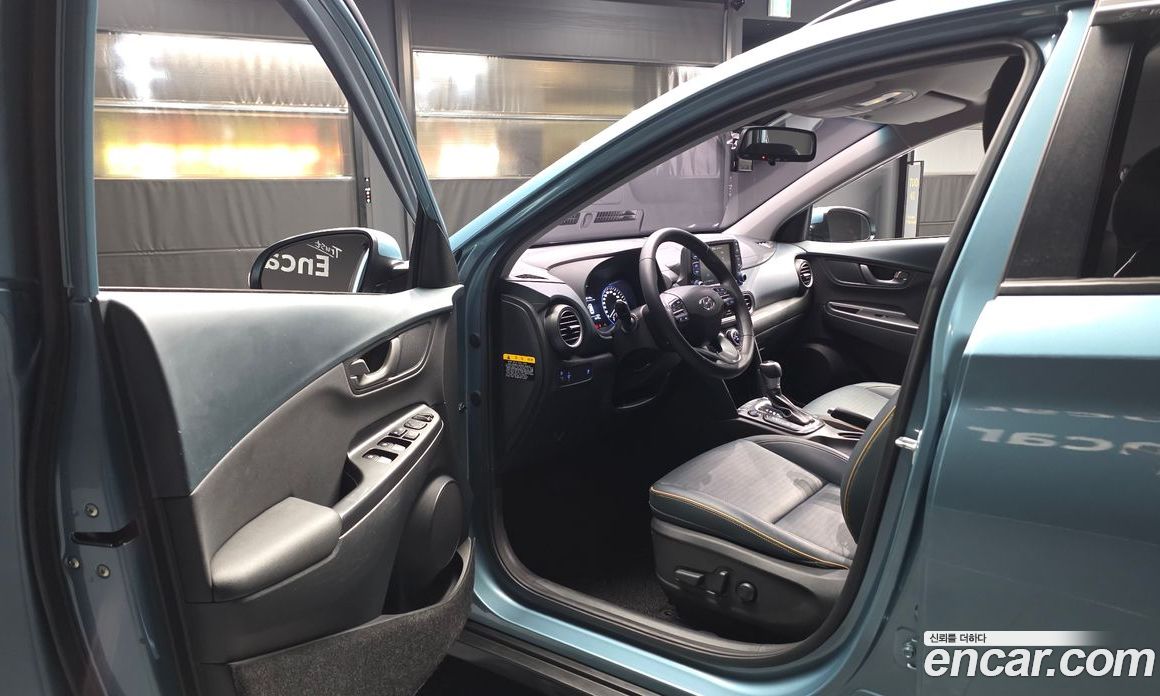 Hyundai Kona фото 10