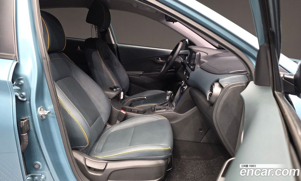 Hyundai Kona фото 11