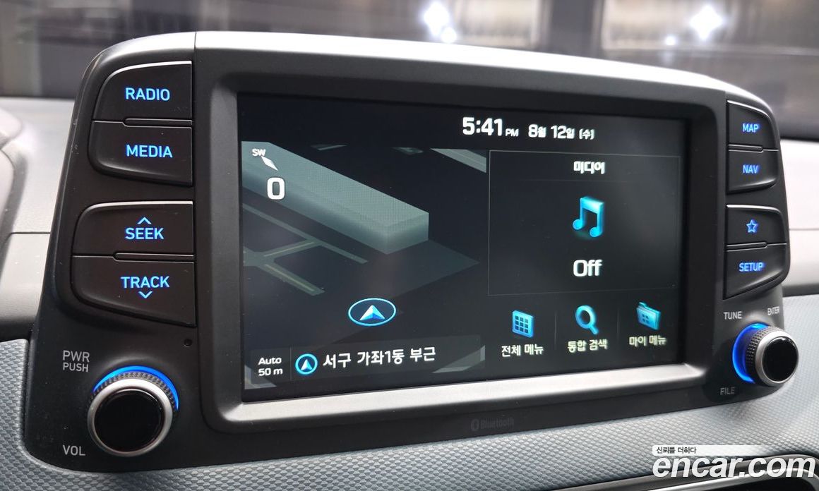 Hyundai Kona фото 14