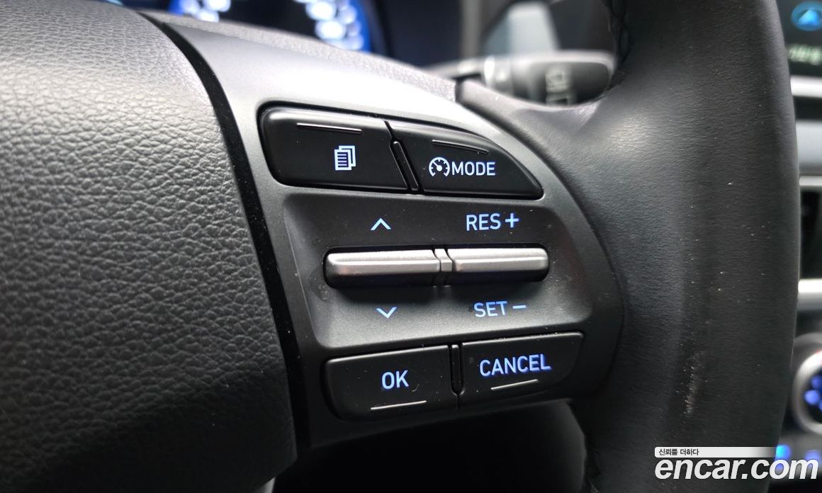 Hyundai Kona фото 18
