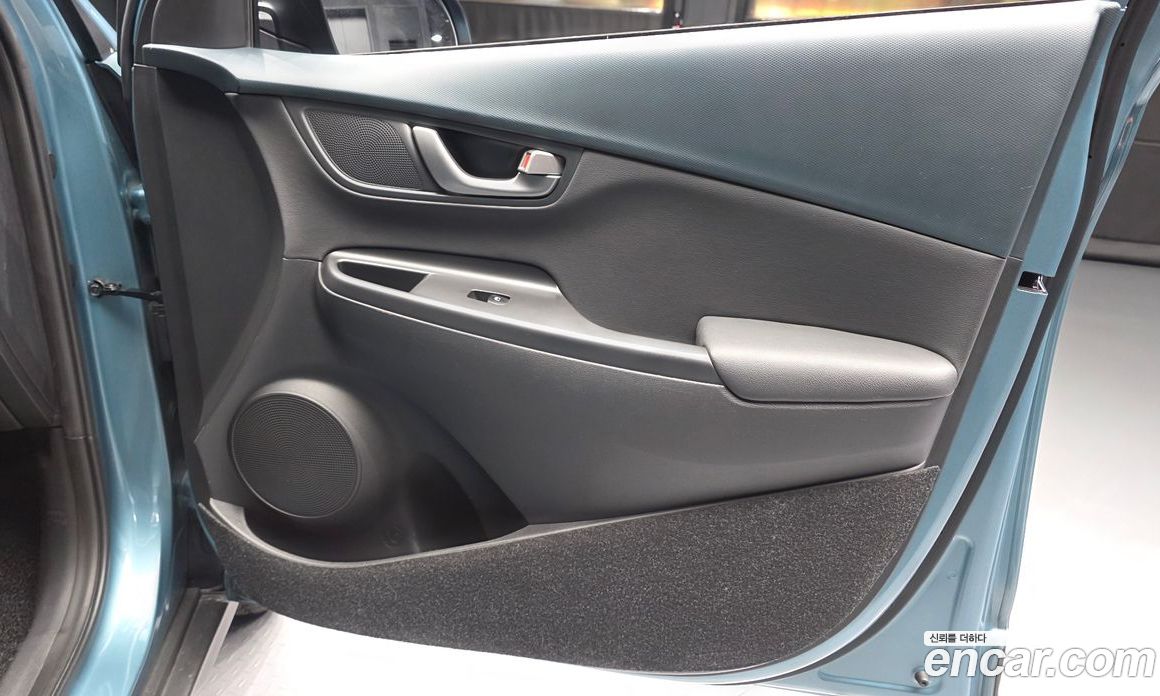 Hyundai Kona фото 24