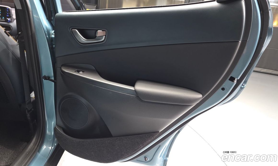 Hyundai Kona фото 25