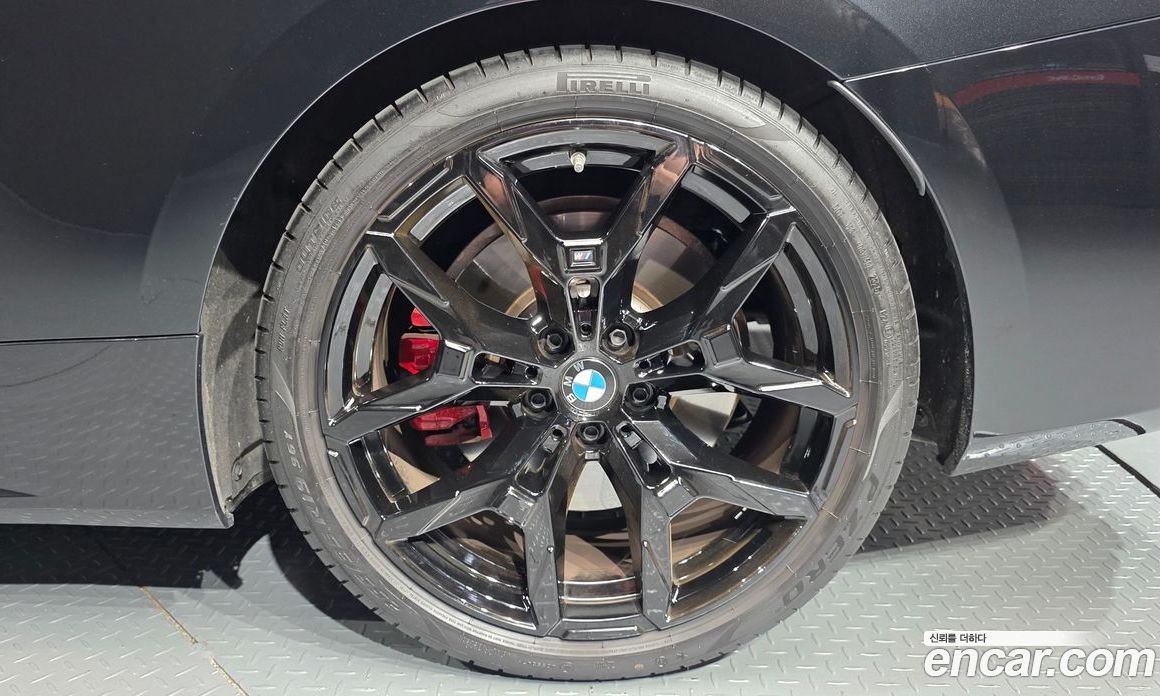 BMW 4-Series (G22) фото 21