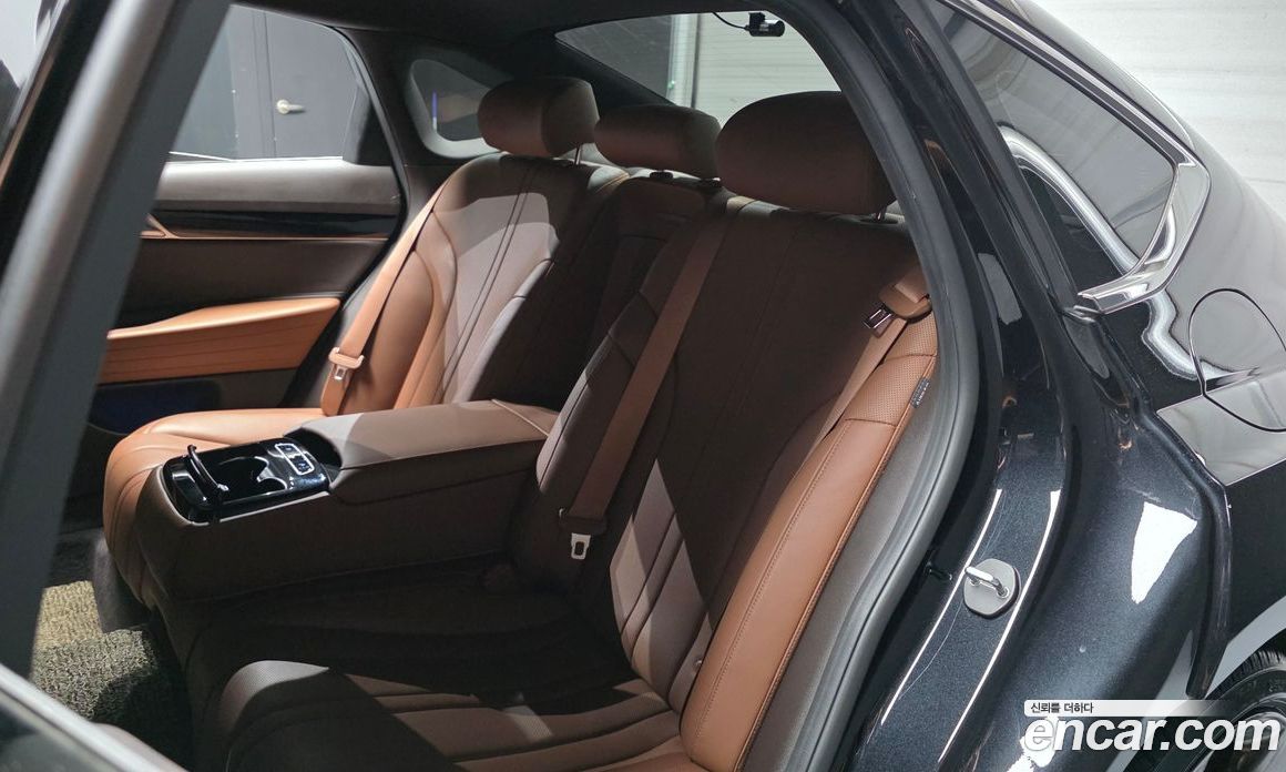 Genesis G80 (RG3) фото 12