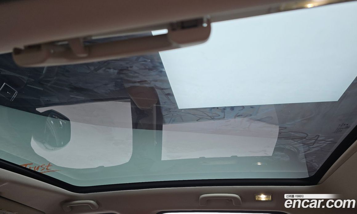 Land Rover Discovery Sport 1st Gen фото 18