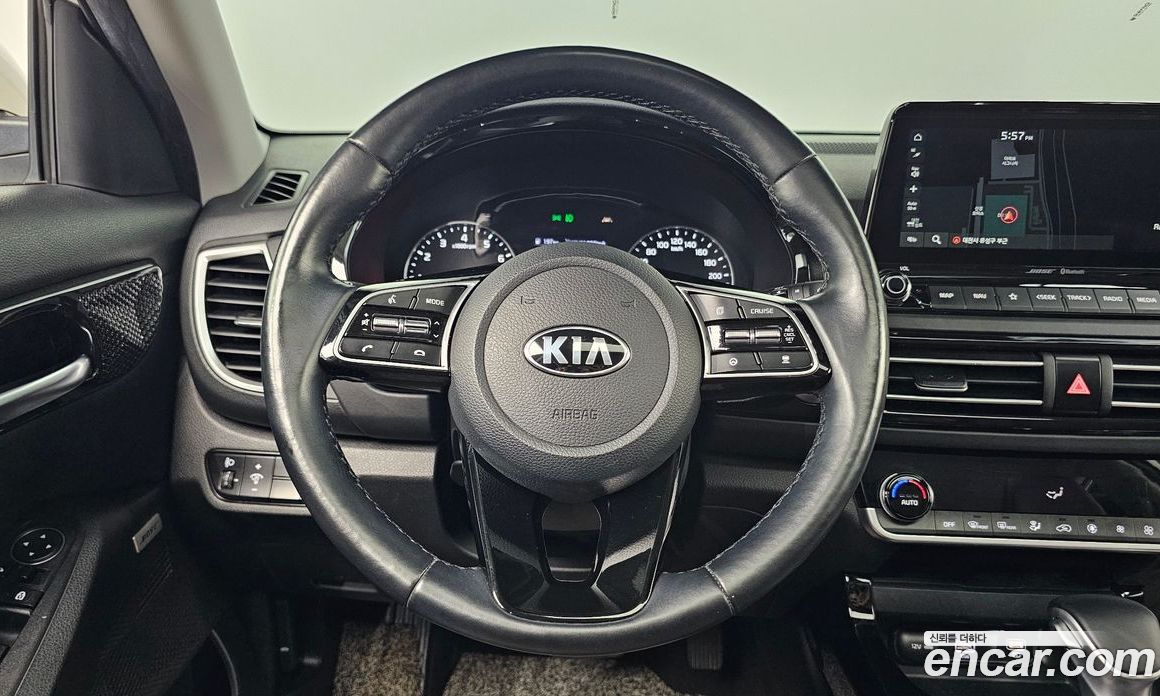 Kia Seltos фото 14