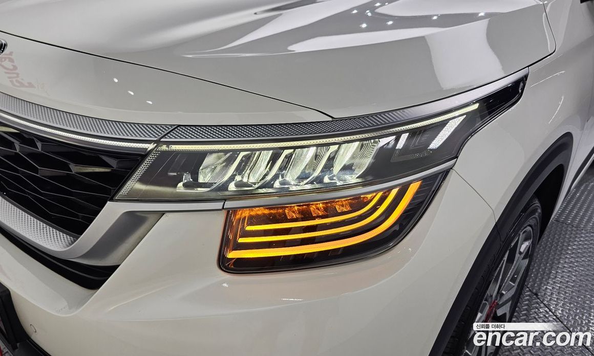 Kia Seltos фото 22