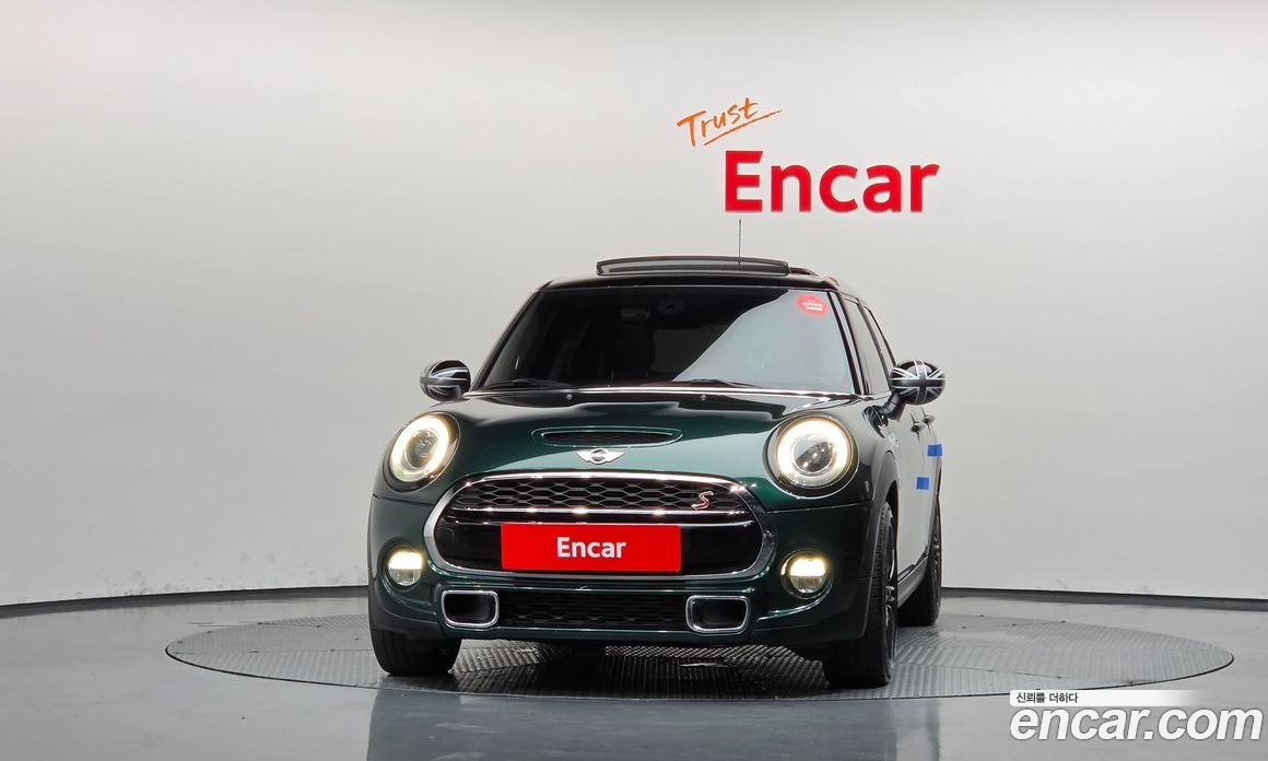 Mini Cooper S фото 3