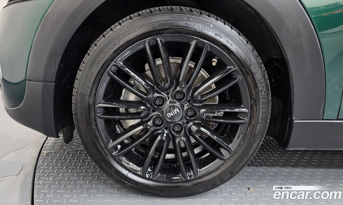 Mini Cooper S фото 5