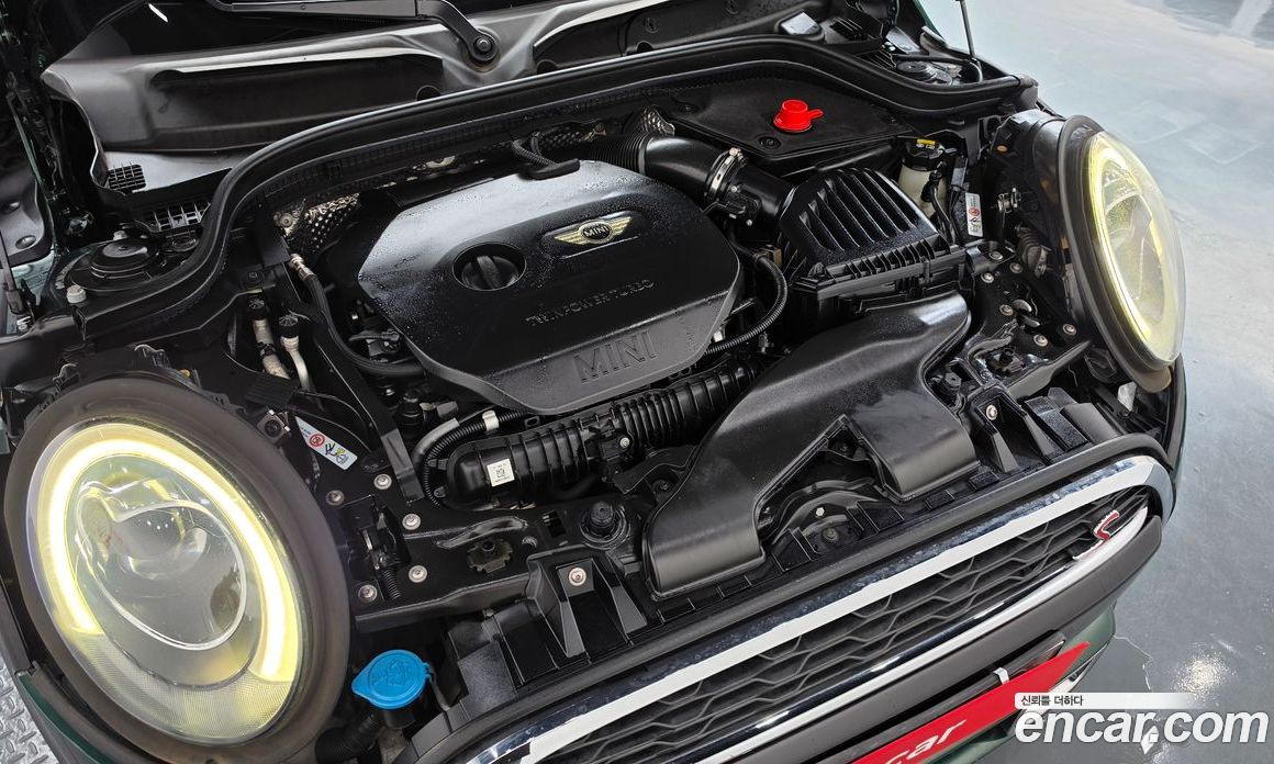 Mini Cooper S фото 6