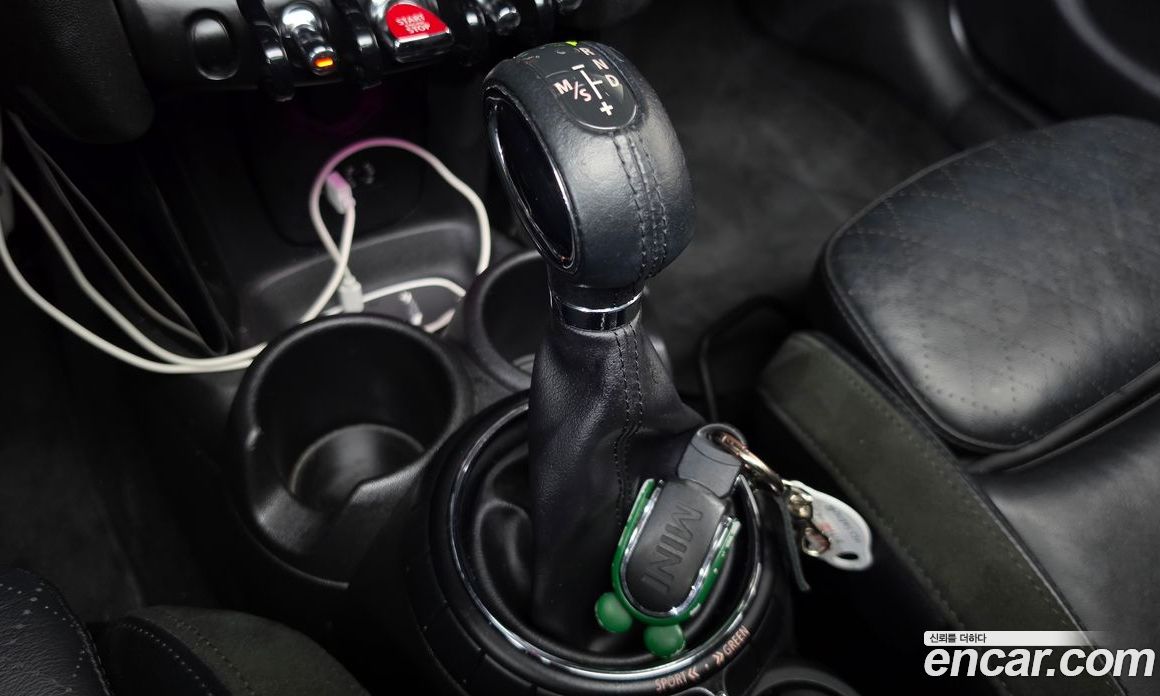 Mini Cooper S фото 9