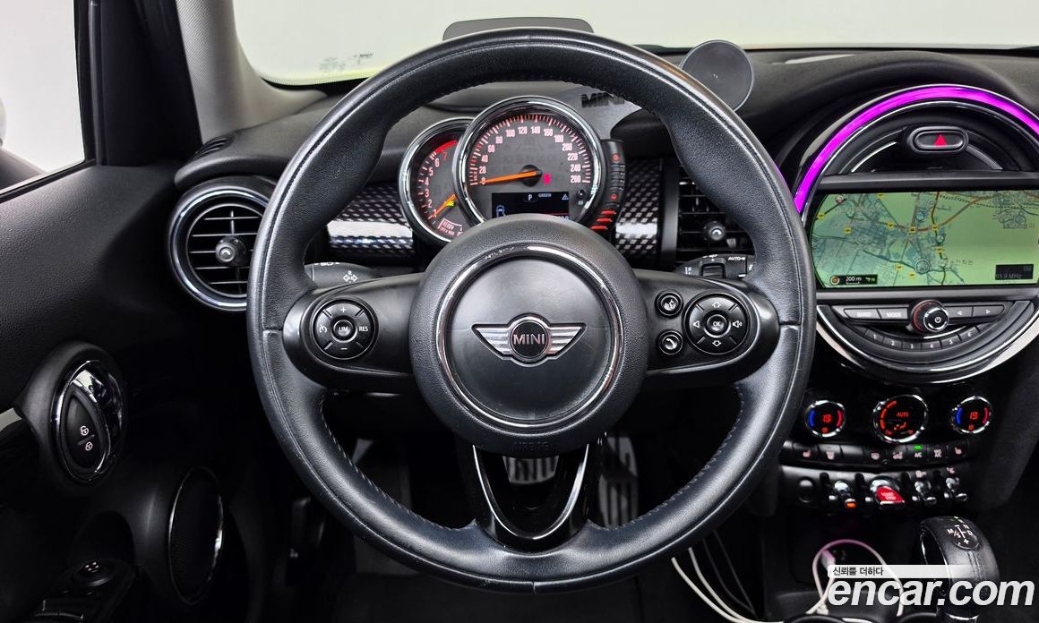 Mini Cooper S фото 13