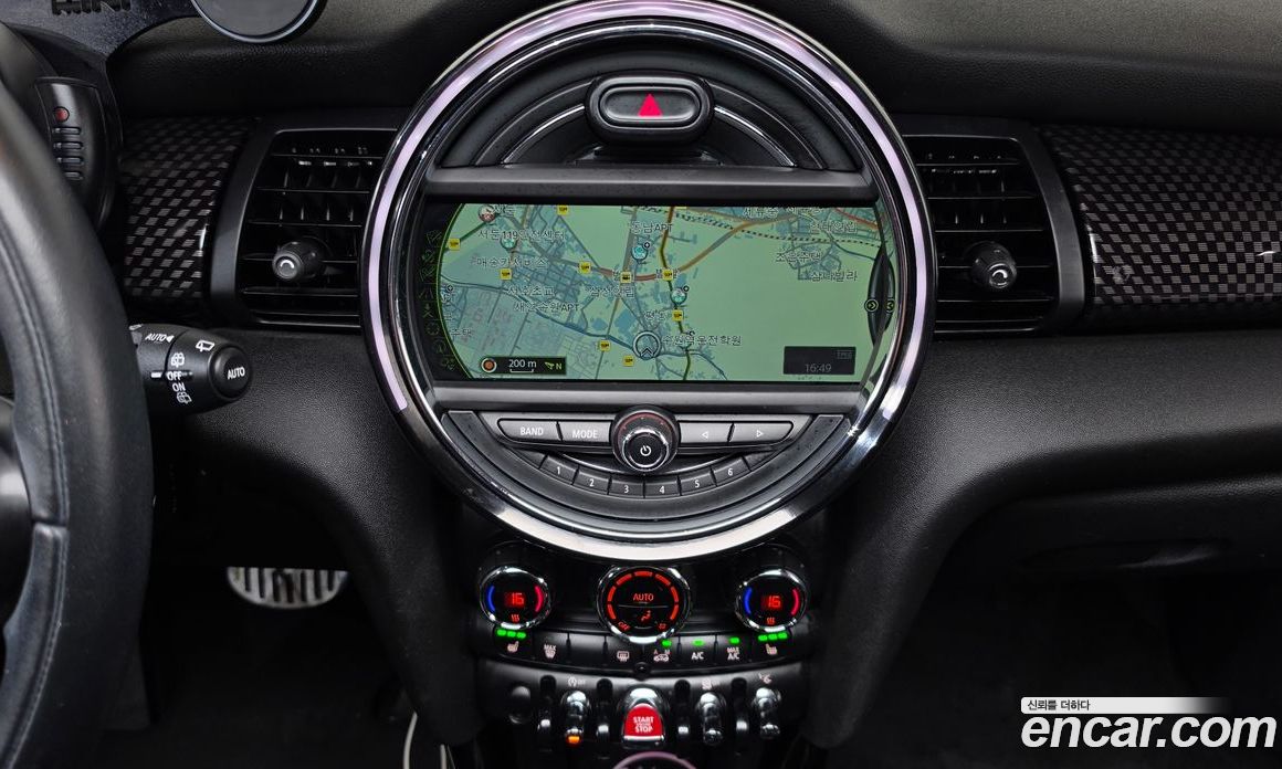 Mini Cooper S фото 14