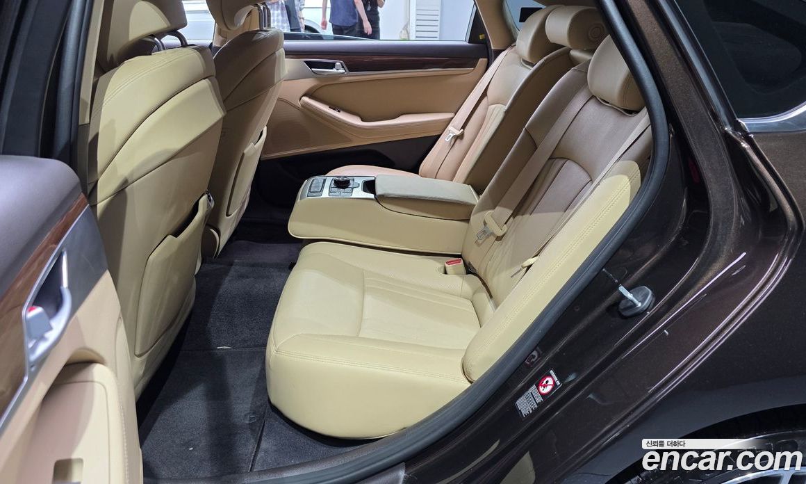 Genesis G80 фото 11