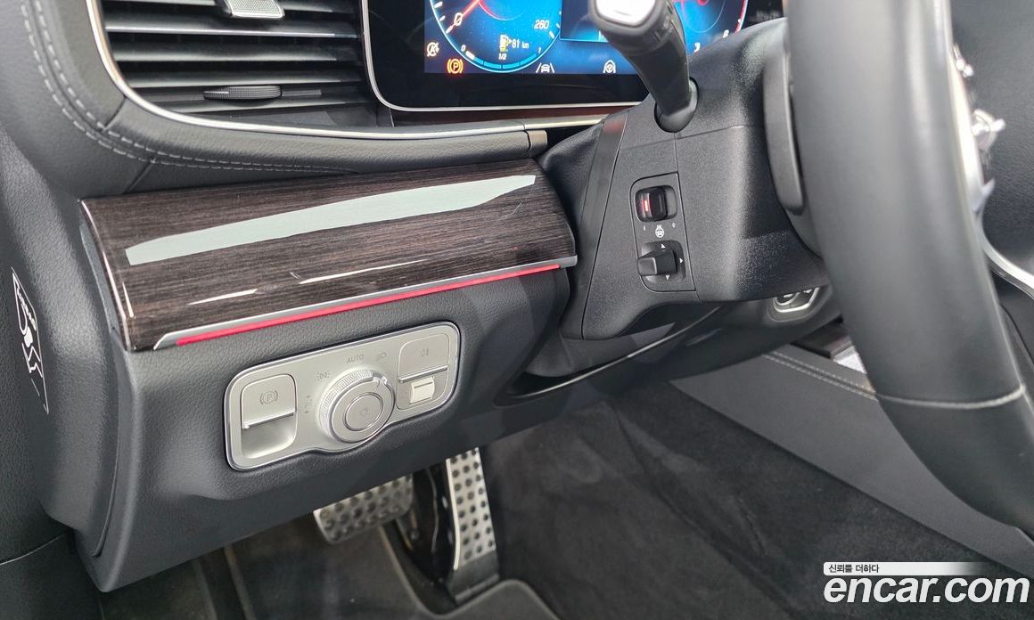 Mercedes-Benz GLE-Class W167 фото 15