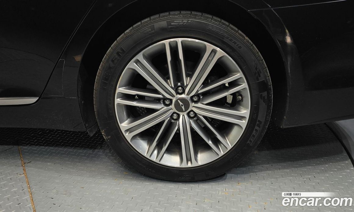 Genesis G80 фото 21
