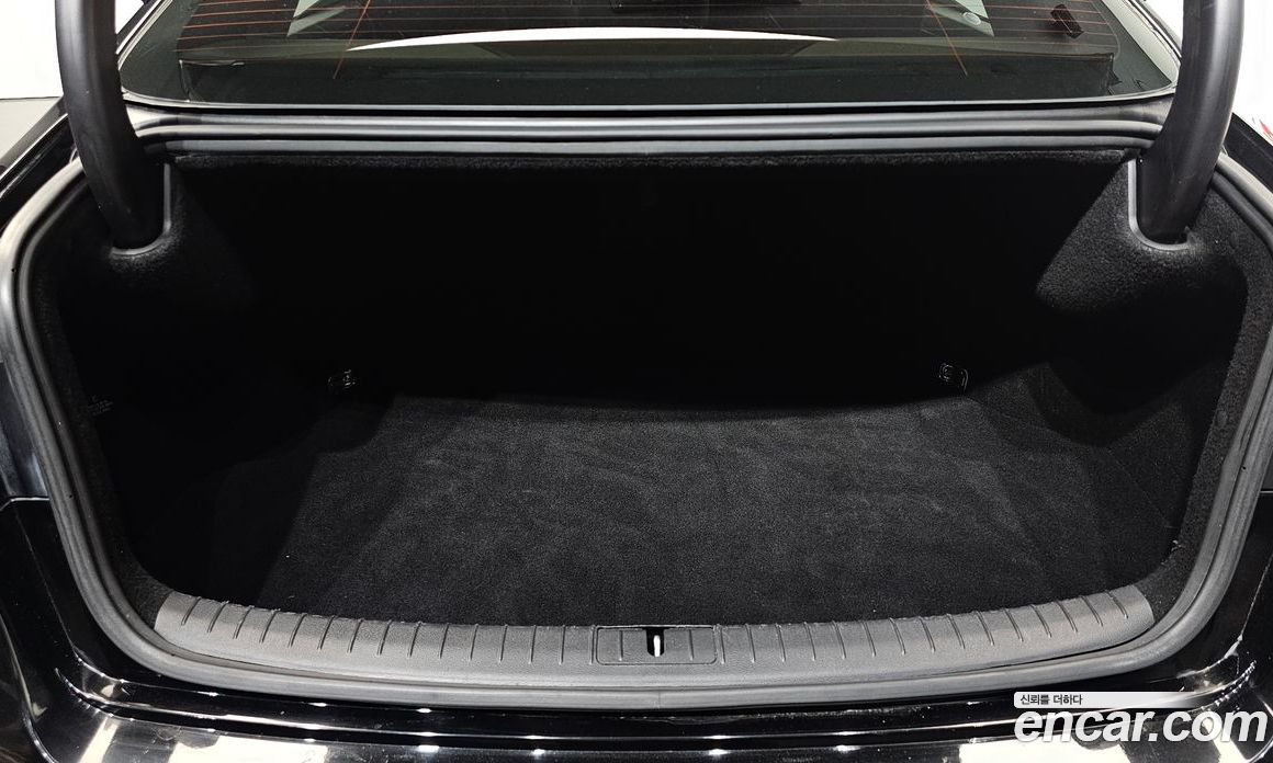 Genesis G80 фото 28