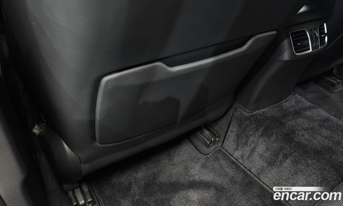 Genesis G80 фото 33