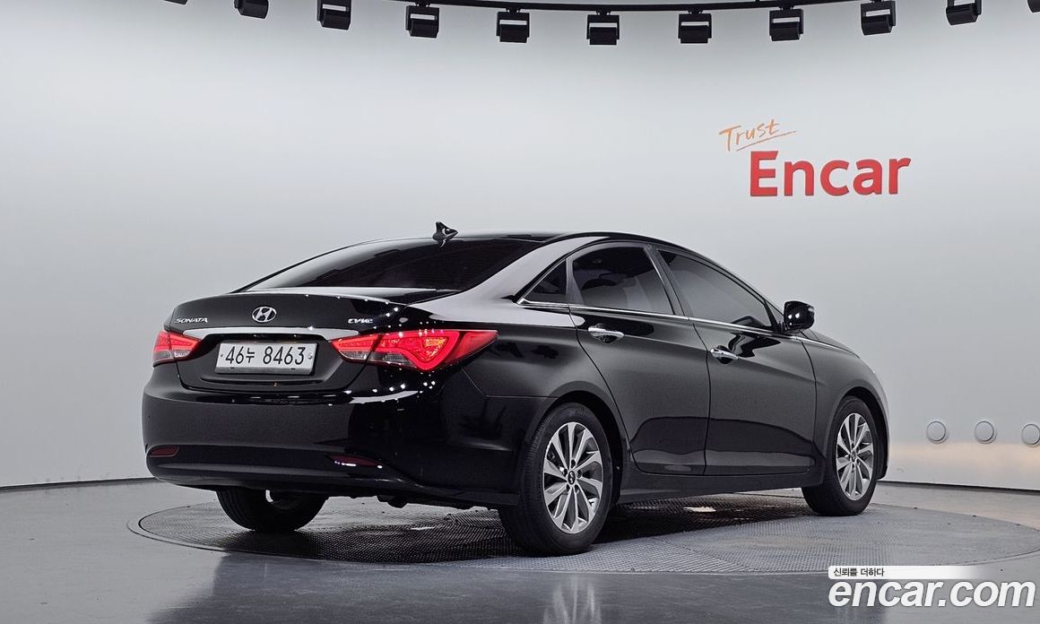 Hyundai Sonata The Brilliant фото 2