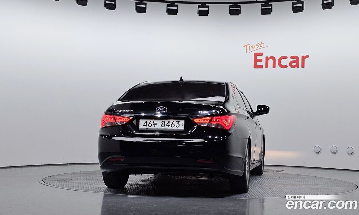 Hyundai Sonata The Brilliant фото 4
